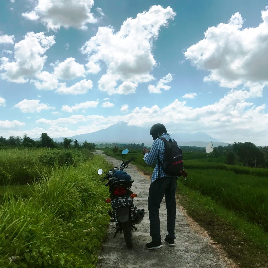 travel around Bali with convenient transportation