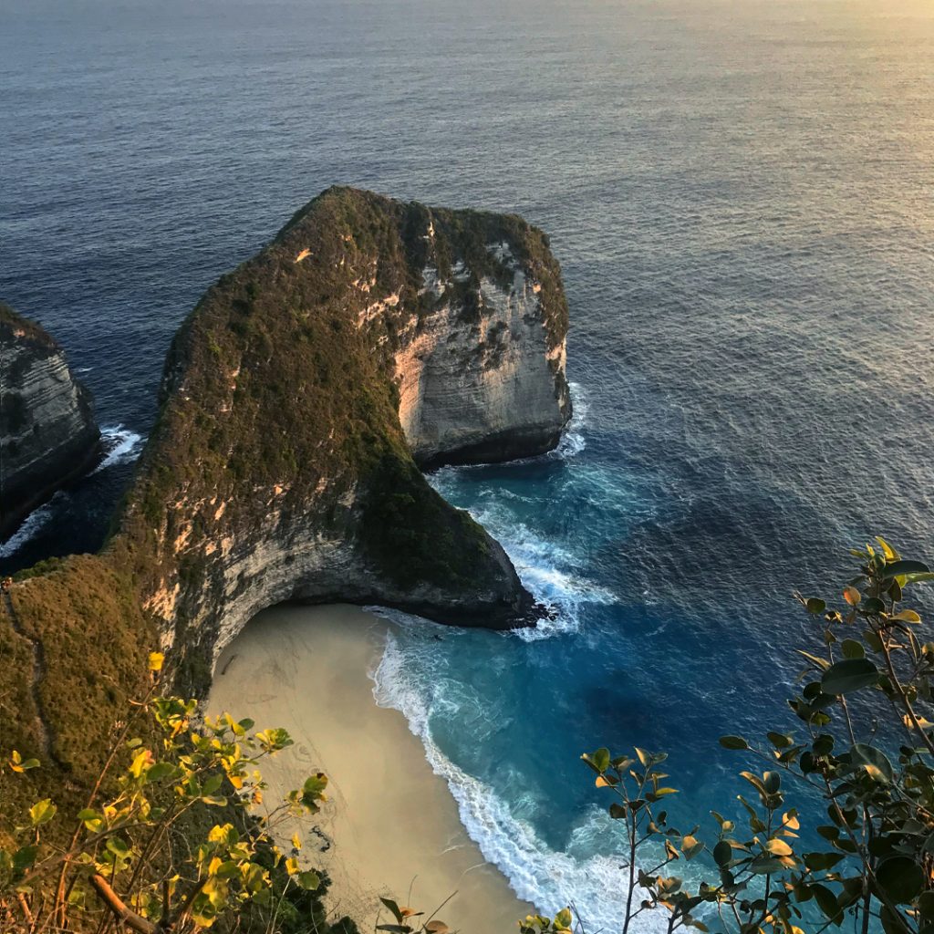 Kelingking Beach